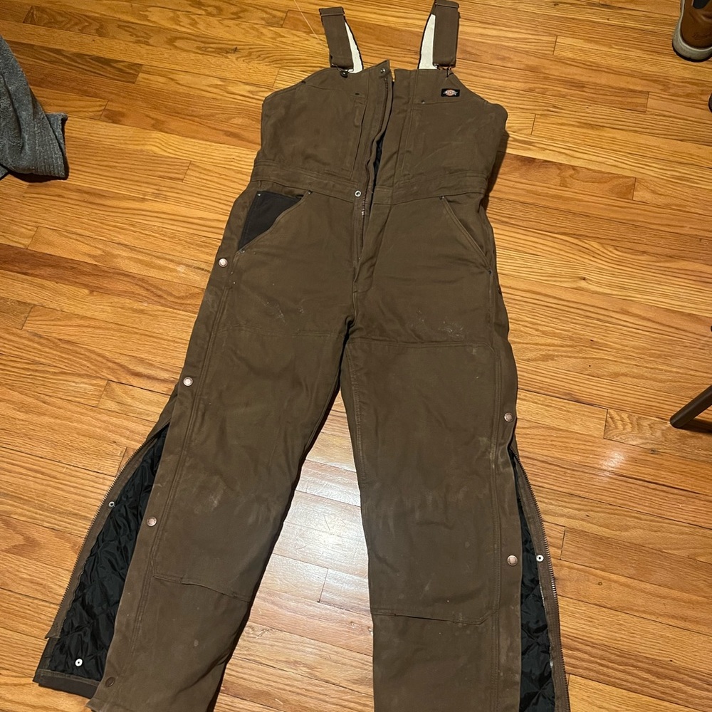 Dickies Insulated Bib Overalls - Mens medium short
